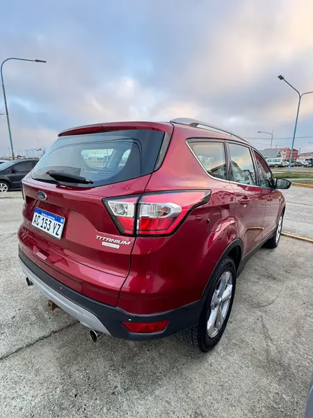 Ford KUGA TITANIUM 2.0 ECOBOOST 2017