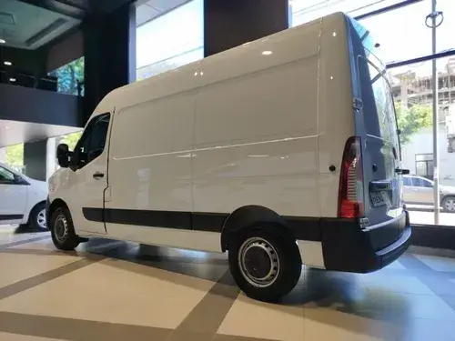 Renault Master 2.3 L2H2 (10,8M3) 2026