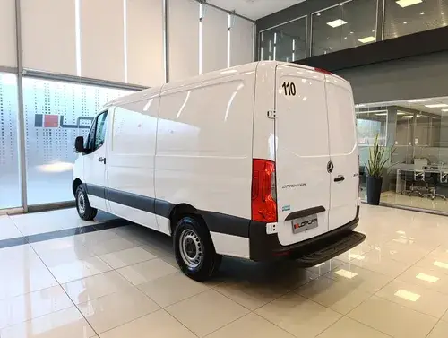 Mercedes-Benz Sprinter 311 Cdi Street L Furgón 3665 Tn V2 2025