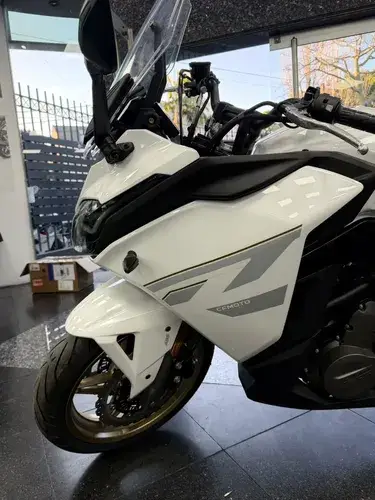 650 GT Touring 2026