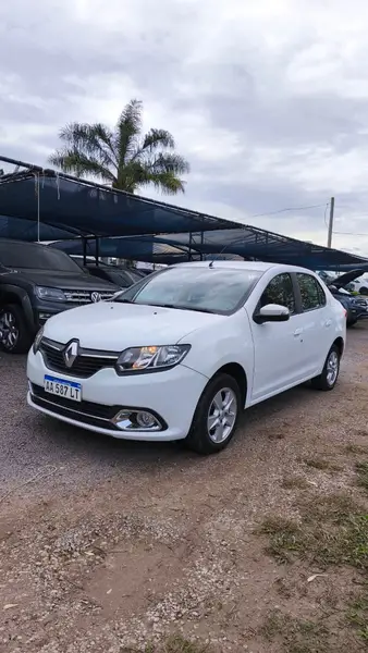 Renault LOGAN PRIVILEGE 1.6 16V 2016