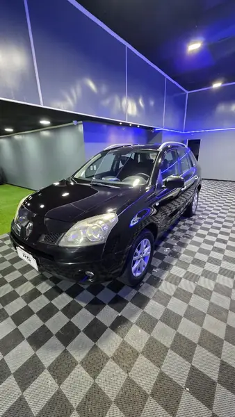 Renault Koleos Dynamique 4x4 2.5L Dynamique 4x4 2011