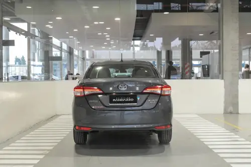 Toyota Yaris 1.5 107cv Xls Cvt Sedan 2023
