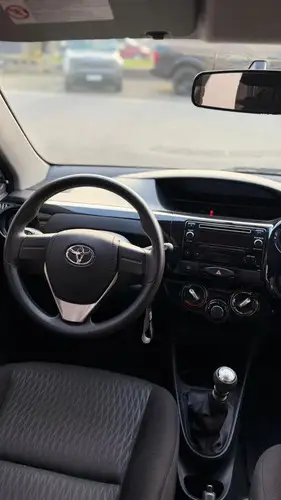 Toyota Etios 1.5 X 6mt My19 2023