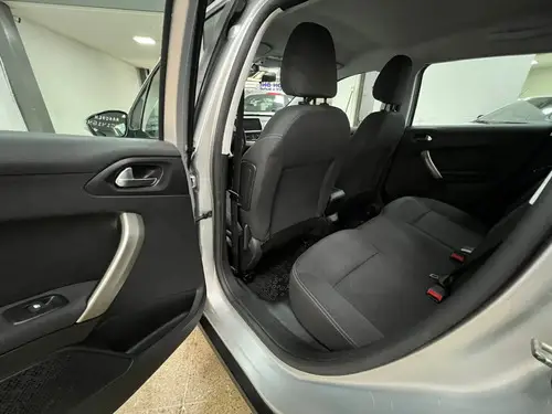 Peugeot 2008 1.6 Allure 2016