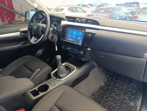 Toyota Hilux Pick-Up 2.8 Cd Srv 204Cv 4X4 2025