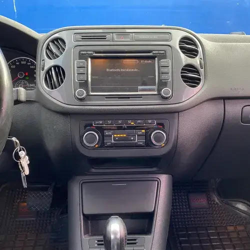 Volkswagen Tiguan 2.0 Elegance Tsi 200cv Tiptronic 2013