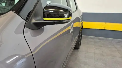Renault Kwid 1.0 Sce 66Cv Iconic Outsider 2026