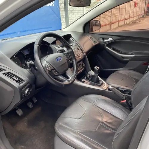 Ford Focus III 2.0 Se Plus Mt 2015