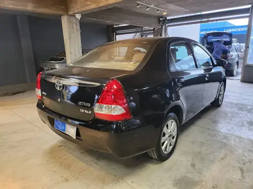 Toyota Hilux SW4 2.8 Tdi Diamante Ii 4x4 7as 6at 2023
