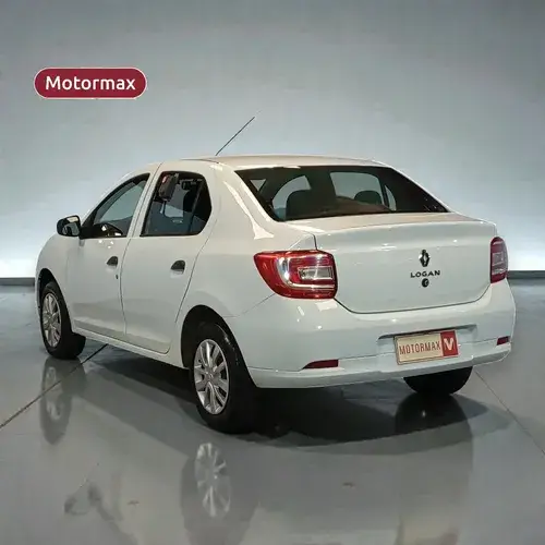 Renault Logan 2 1.6 16V Life L/19 2024