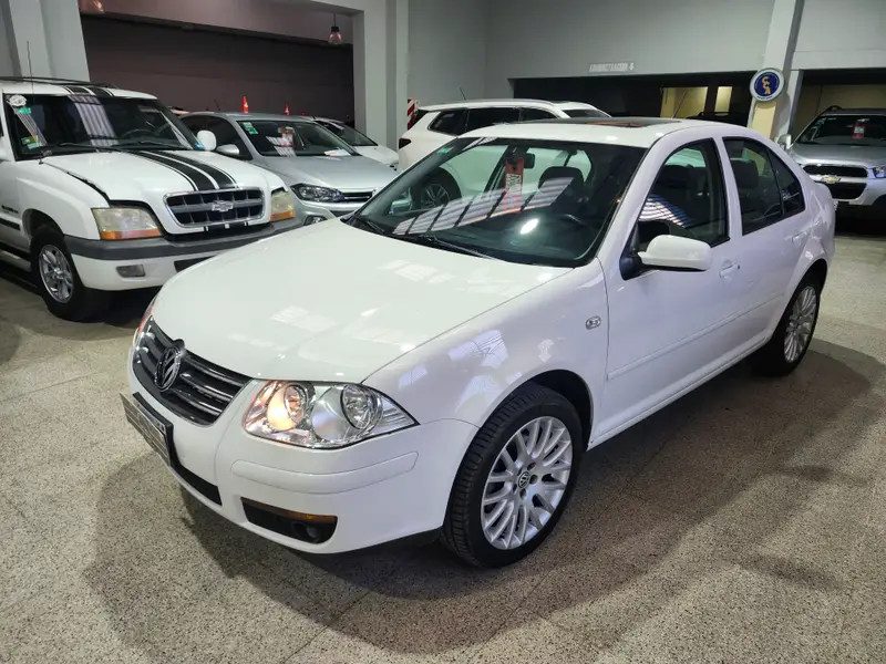 Volkswagen Bora 1.8T Highline Tiptronic 2013
