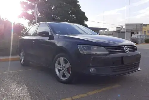 Volkswagen Vento 2.0 LUXURY DSG 2011