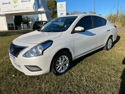 Nissan Versa V-DRIVE PLUS AT 2021