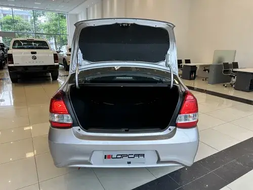 Toyota Etios 1.5 Sedan Xls 2018