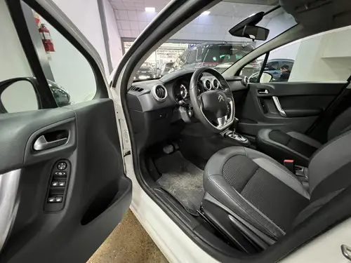 Citroën C3 1.6 Vti 115 At6 Shine 2018