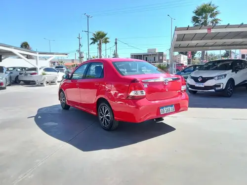 Toyota Etios 1.5 4p Xls 4at L18 2018