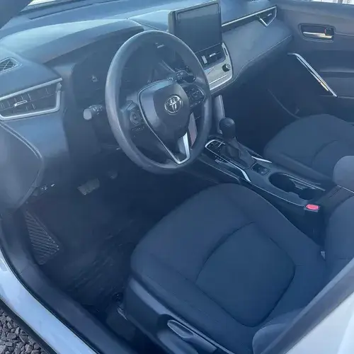 Toyota Corolla Cross 2.0 Xli Cvt 2025