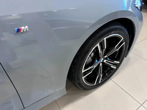 BMW 330i Sedan LCI MSport 2025