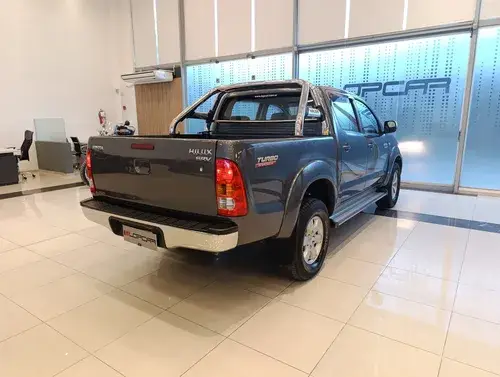 Toyota Hilux Pick-Up 3.0 Cd Srv I 171cv 4x2 2011