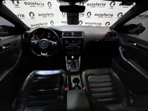 Volkswagen Vento 2.0 T SI GLI NAV L16 2017