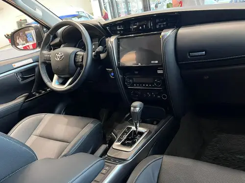 Toyota SW4 2.8 Srx 204Cv 4X4 7As At 2026
