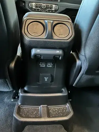 Jeep Wrangler 2.0 Rubicon 272Hp At8 2026