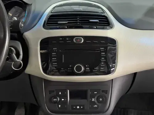 Fiat Punto 1.6 Essence 2013