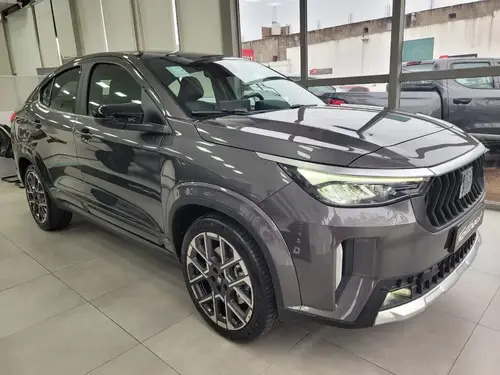 Fiat FASTBACK Turbo 2026