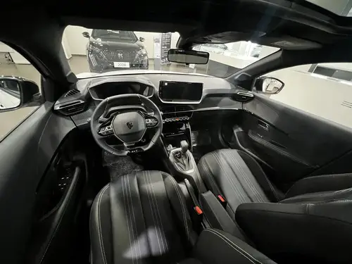 Peugeot 208 1.0T Gt 2026