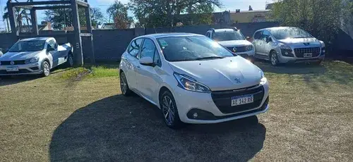 Peugeot 208 FELINE 1.6 115 2020