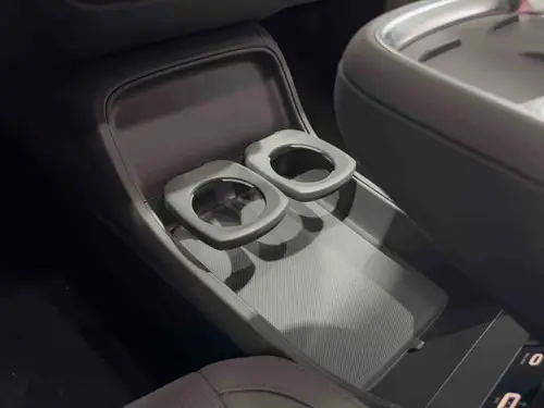 B10 REEV Ultra Híbrido 2026