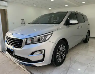 Kia Carnival 2.2 EX Crdi AT 2019