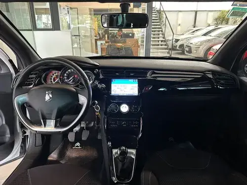 DS3 1.6 VTI So Chic 2015