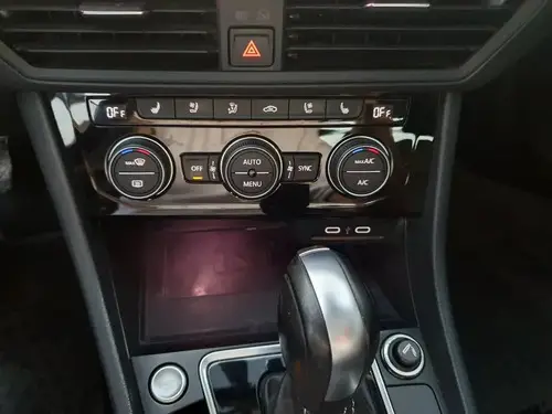 Volkswagen Vento 1.4 Highline 150cv 2021