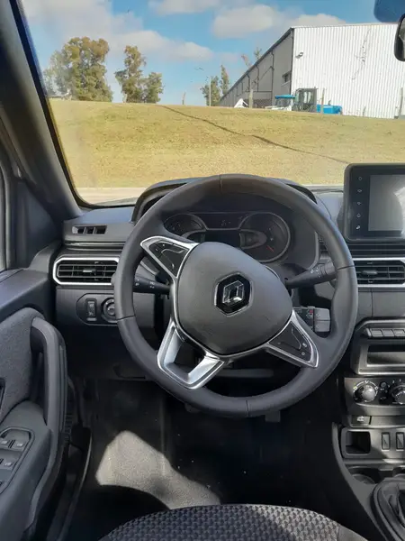 Renault Oroch Emotion 1.6 2026