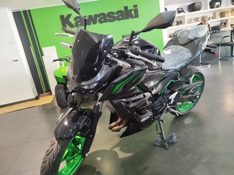 Kawasaki Kawasaki Z500 Naked 2026