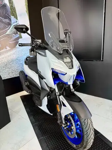 368 M Scooters 2026