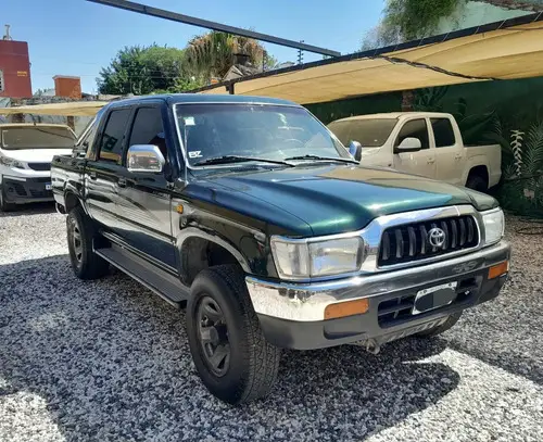 Toyota Hilux Pick-Up 3.0 CD SRV 4X2 2004