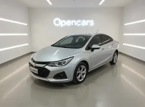 Chevrolet Cruze 1.4T LT MT 2021
