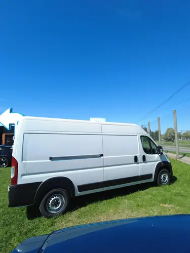 Peugeot Boxer 2.2 Hdi L2H2 140 2026