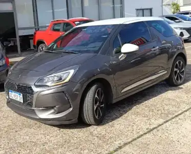 D.S. DS3 1.2 Puretech 110 So Chic 2018