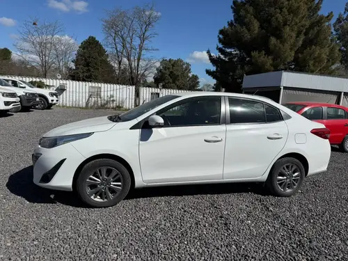 Toyota Yaris XLS 1.5 CVT 2021