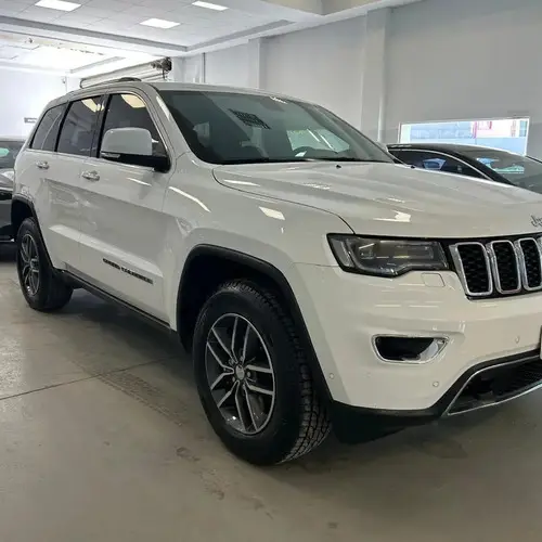 Jeep Grand Cherokee 3.6 Limited 286hp Techo + Llantas 18 2018