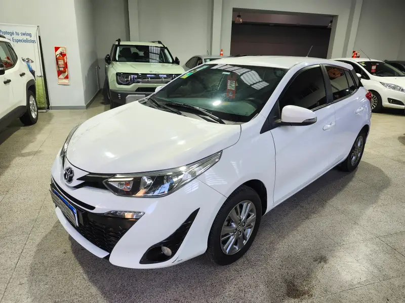 Toyota Yaris Xls Mt 2021