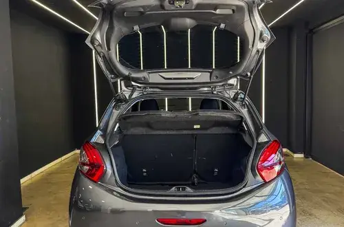 Peugeot 208 1.6 5P FELINE 2018