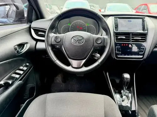 Toyota Yaris 1.5 107cv Xls Cvt 2022