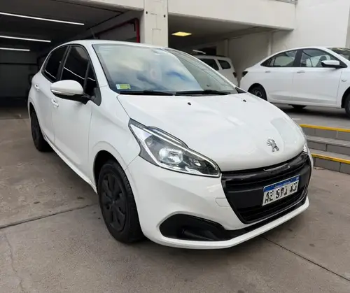 Peugeot 208 1.6 Active 2020