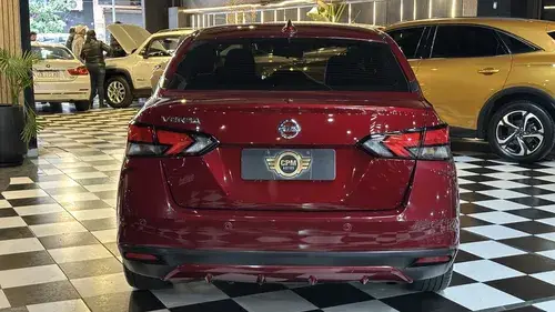 Nissan Versa 1.6 Exclusive Cvt 2021