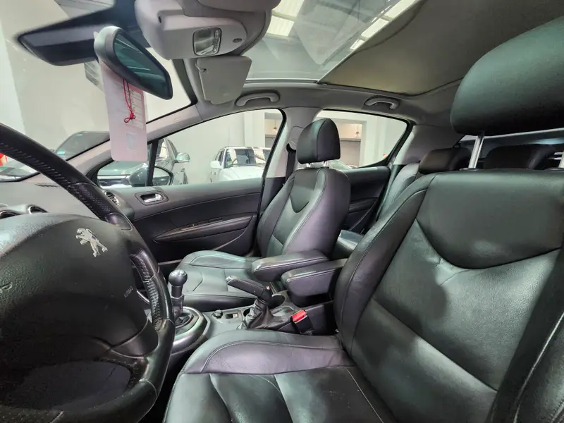 Peugeot 308 Feline 2.0Nafta Feline 2012